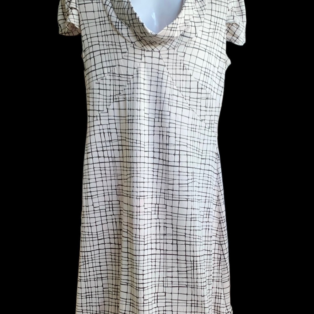 BANANA REPUBLIC Silk Dress, Cowl Neck, Black/Ivory, Medium. - Picture 8 of 12